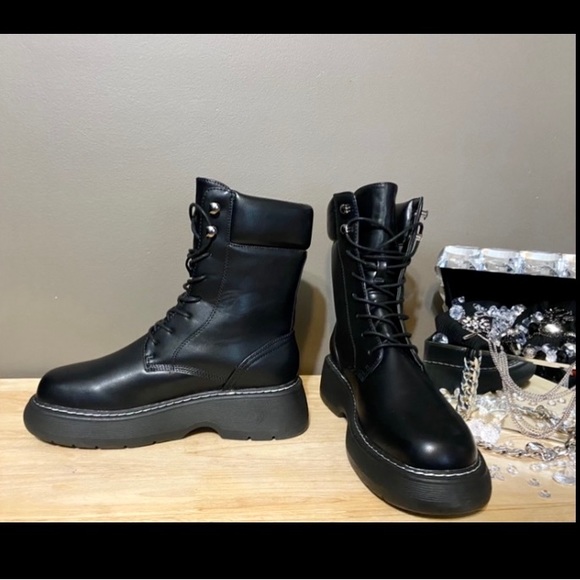 🔻SALE🔻TRUFFLE COLLECTION🔹NEW - Picture 4 of 5